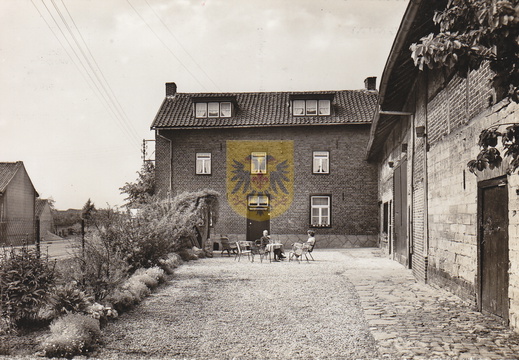 ETENAKEN 008a