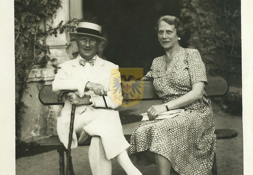 KASTEEL 031 George en Marie in Lissabon 08-1945 l