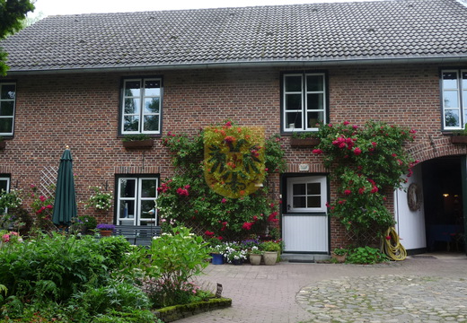 Elkenraderhof 042 - voormalige stal nu huisnr 27