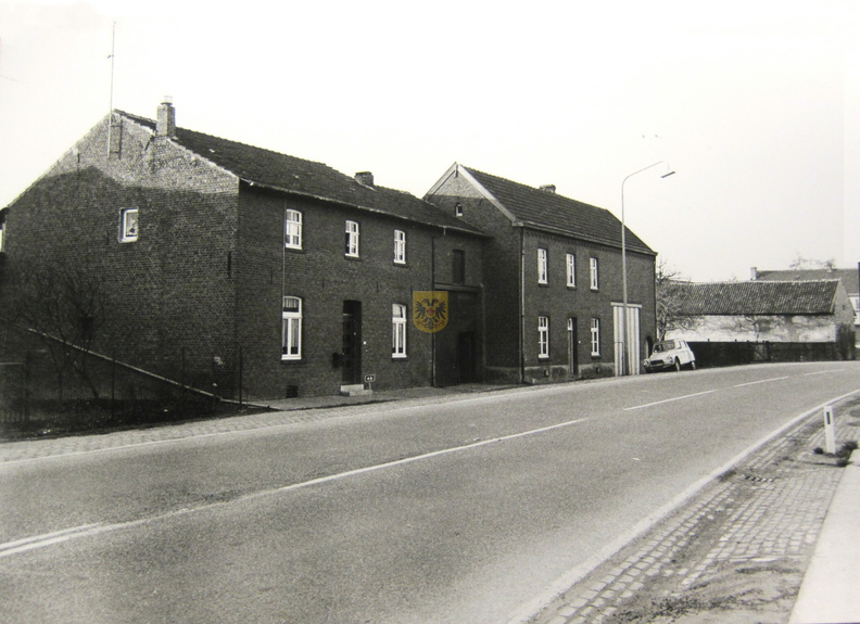 ETENAKEN_bertram.sleijpen_1976.JPG