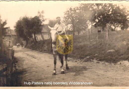 Huisnr 1 Elkenrade 004 - hub pieters te paard