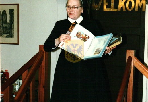 Huisnr 21 Elkenrade 005 3 - zr. Theresitha van OL.Vrouw van Tegelen