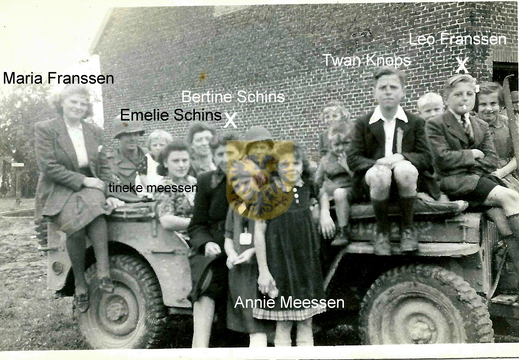 ELKENRADE PERSONEN 016 - bevrijding 1944 met tekst