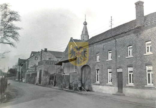 013b Brouwerijstraat - boerderij Boosten en lagere school januari 1933