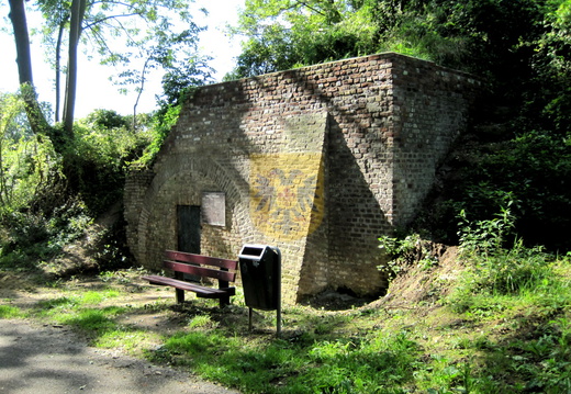 010 Kalkbranderij dikkebuiksweg 2015