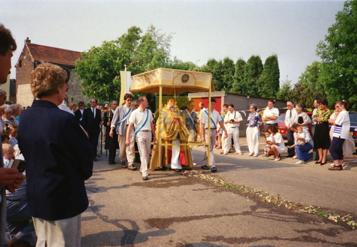Processie Elkenrade 004 - 1991