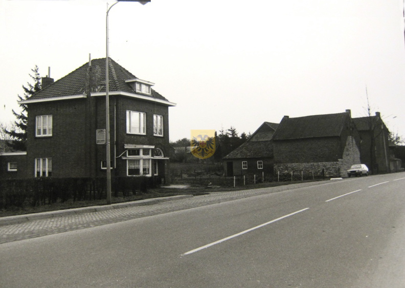 ETENAKEN_sour_1976.JPG